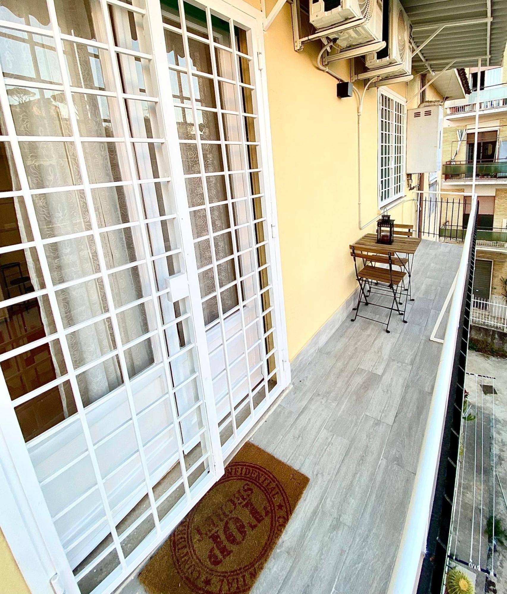 Capuanshome-Intero Appartamento Рим Экстерьер фото